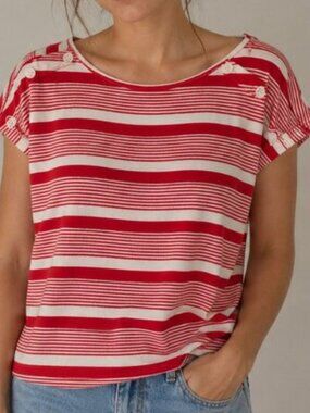 Simply Irresistible Red & White Top - Size Medium